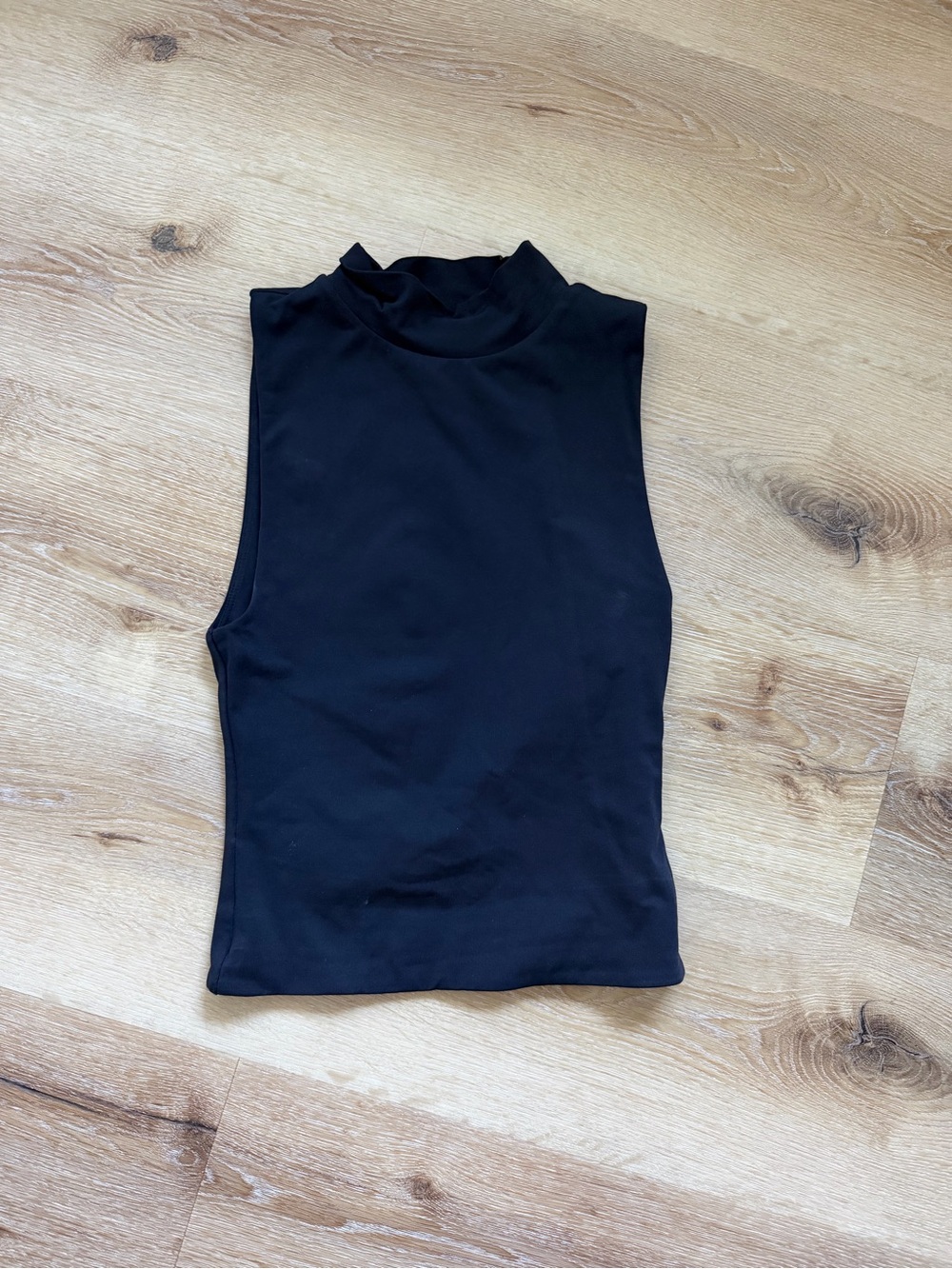 Aritzia Black Sleeveless Mock Neck Tank